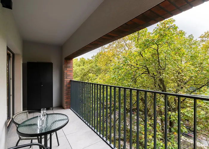 Apartwro 8th - Square, Railway Station Wroclaw